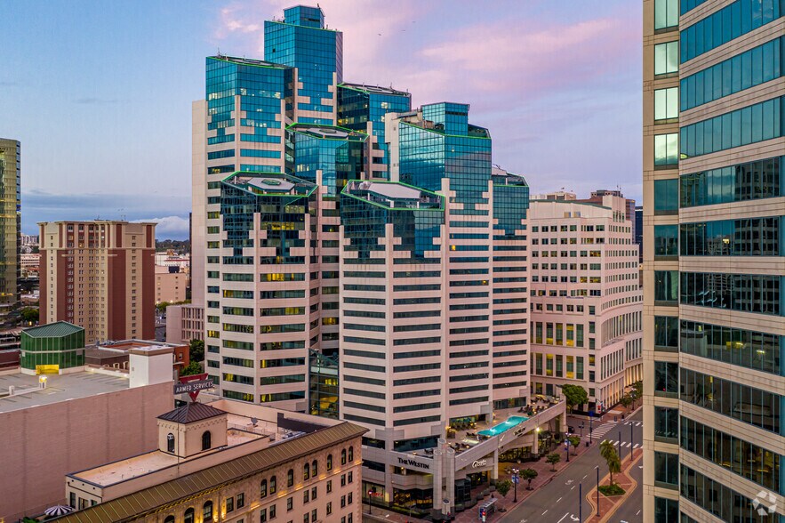 More Photos Of 402 W Broadway, San Diego Office For Lease