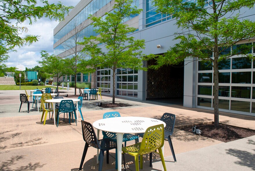 More Photos Of 4811 Montgomery Rd, Norwood Office For Sale