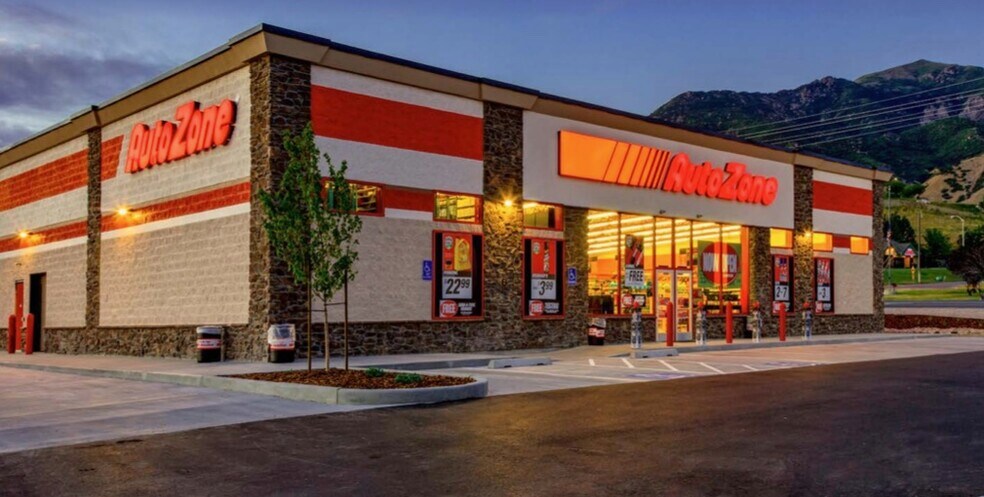 Primary Photo Of 1235 S Market St, Elizabethtown General Retail For Sale