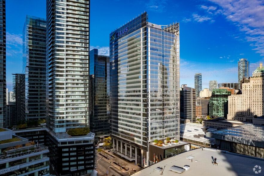 Primary Photo Of 25 York St, Toronto Office For Lease