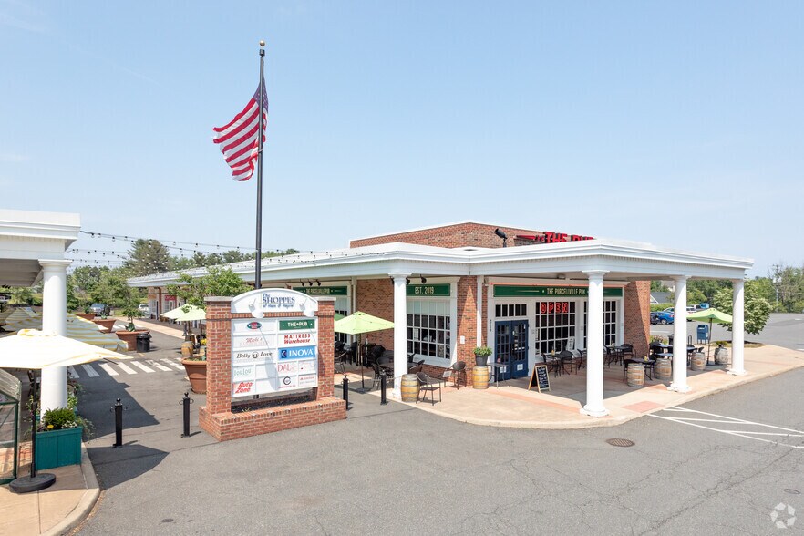 More Photos Of 711-761 E Main St, Purcellville Unknown For Lease