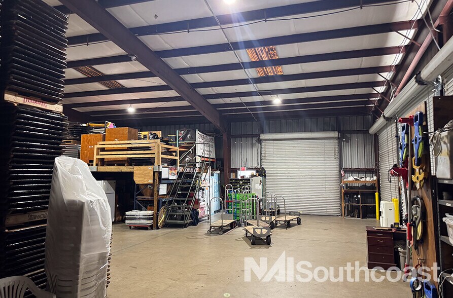 More Photos Of 2440 Monroe St, Stuart Warehouse For Sale