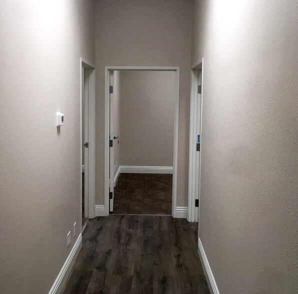 More Photos Of 15437 Anacapa Rd, Victorville Loft Creative Space For Lease