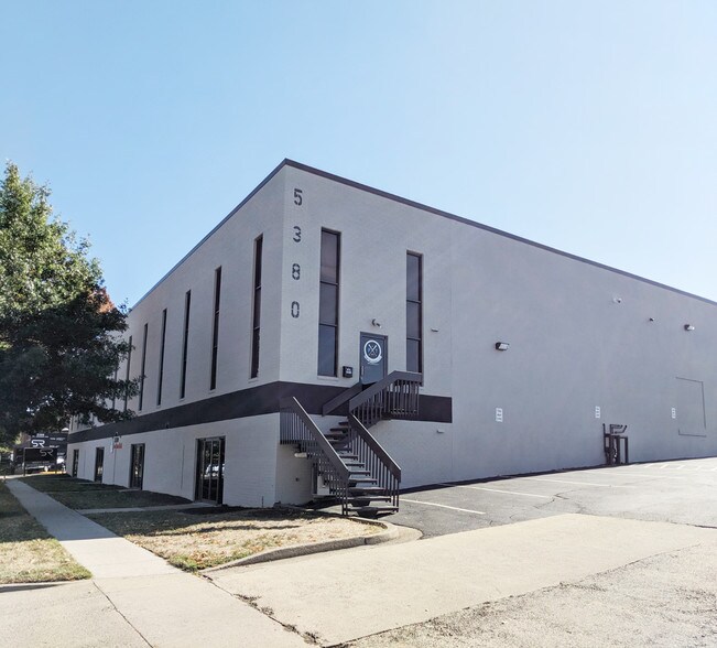 Primary Photo Of 5380 Eisenhower Ave, Alexandria Flex For Lease