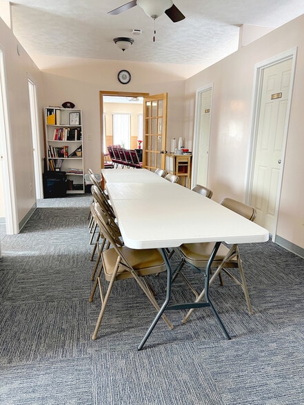More Photos Of 418 S 14th St, Wymore General Retail For Sale