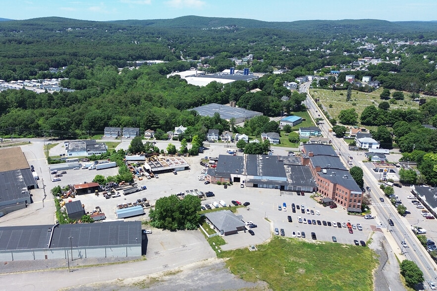 More Photos Of 435 Lancaster St, Leominster Office For Lease