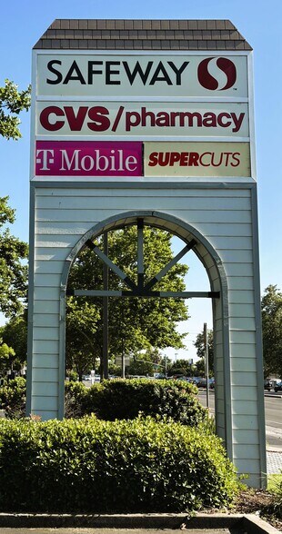 More Photos Of 8339-8377 Elk Grove Florin Rd, Sacramento Unknown For Lease