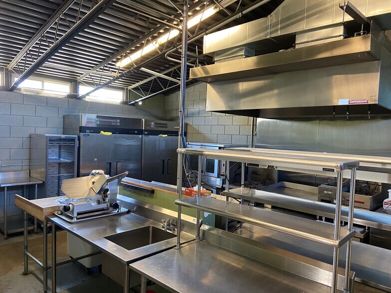 More Photos Of 125 N Washington Ave, Newport Freestanding For Sale