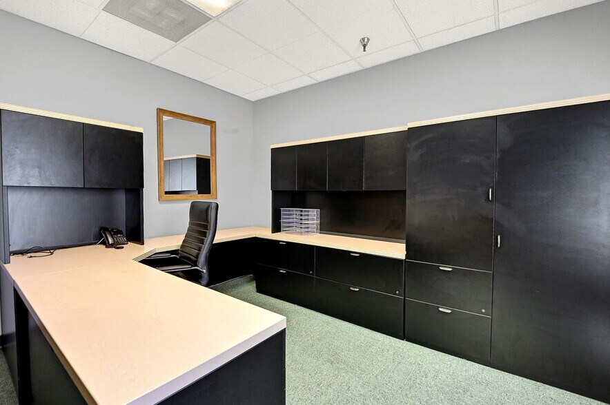 More Photos Of 4813 Jonestown Rd, Harrisburg Office For Lease