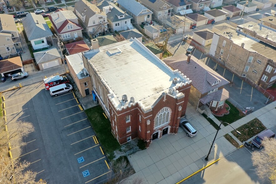 More Photos Of 1321-1323 S Austin Blvd, Cicero Religious Facility For Sale