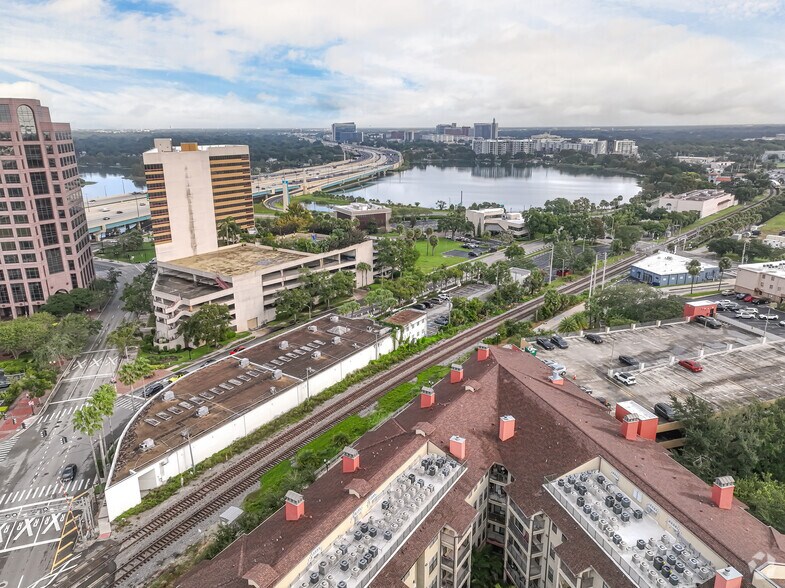 More Photos Of 1001 N Orange Ave, Orlando Coworking Space