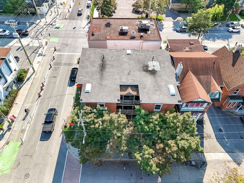 More Photos Of 342 Frank St, Ottawa Apartments For Sale