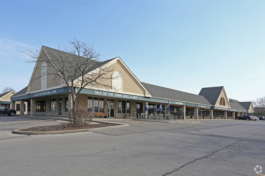 More Photos Of 11800-11922 W 119th St, Overland Park Unknown For Lease