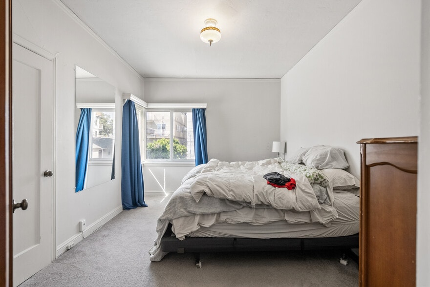 More Photos Of 1217 Capuchino Ave, Burlingame Apartments For Sale