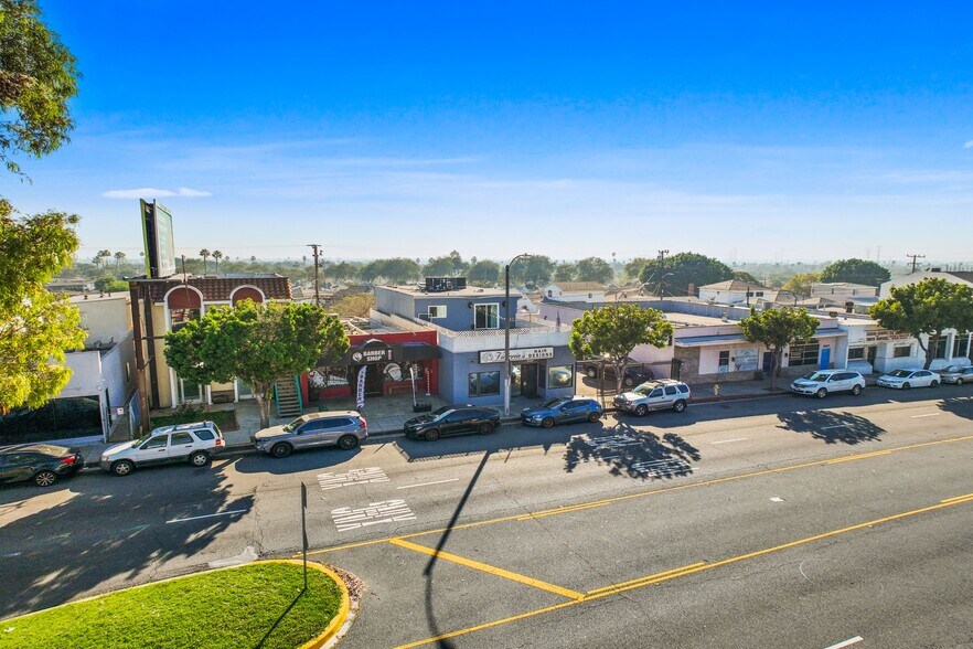 More Photos Of 2517 W Beverly Blvd, Montebello Storefront Retail Residential For Sale