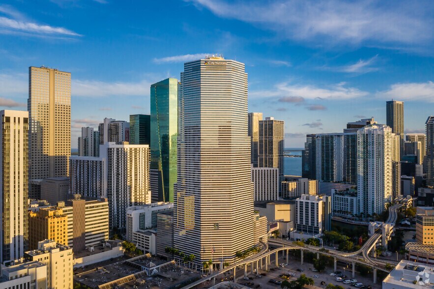 More Photos Of 100 SE 2nd St, Miami Office For Lease