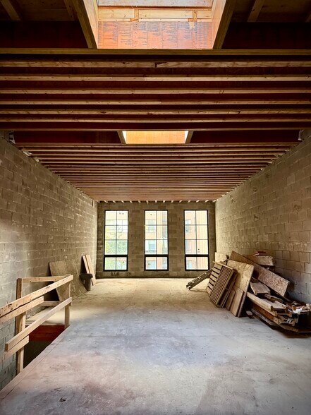 More Photos Of 39 Elm St, Toronto Office For Sale