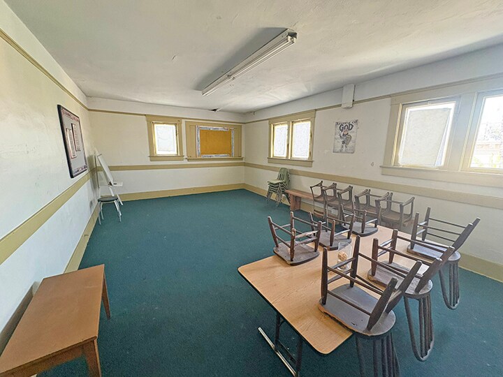 More Photos Of 206 S Saint Louis St, Los Angeles Religious Facility For Sale