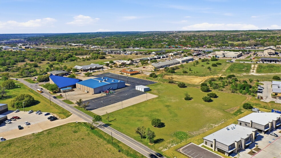 More Photos Of 129 Ranch House rd, Willow Park Specialty For Sale