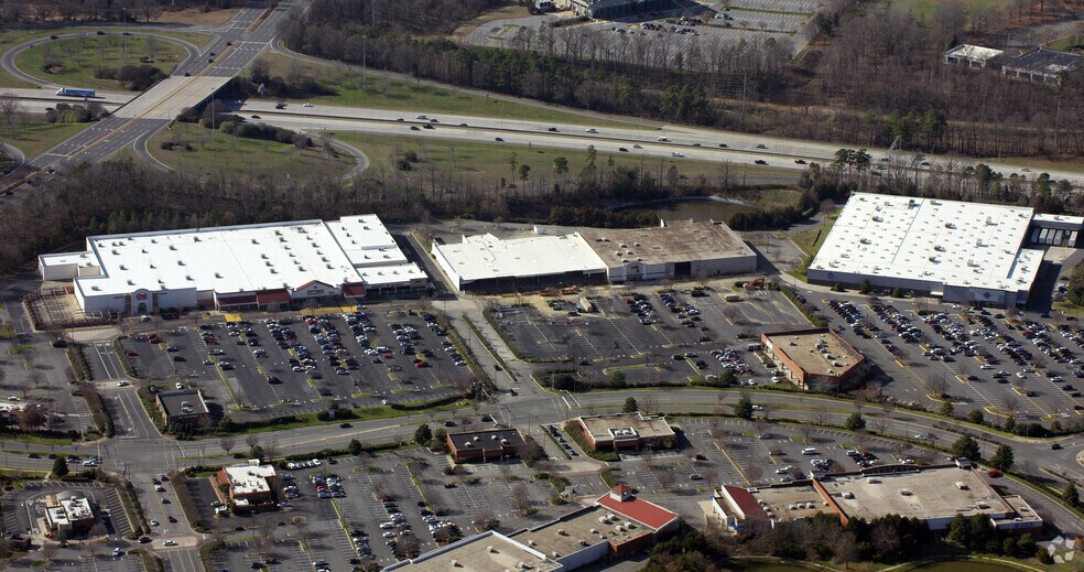 More Photos Of 8809 Jw Clay Blvd, Charlotte General Retail For Lease