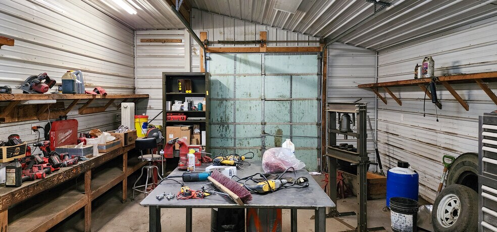 More Photos Of 1376 Franklin Pike SE, Floyd Manufacturing For Sale