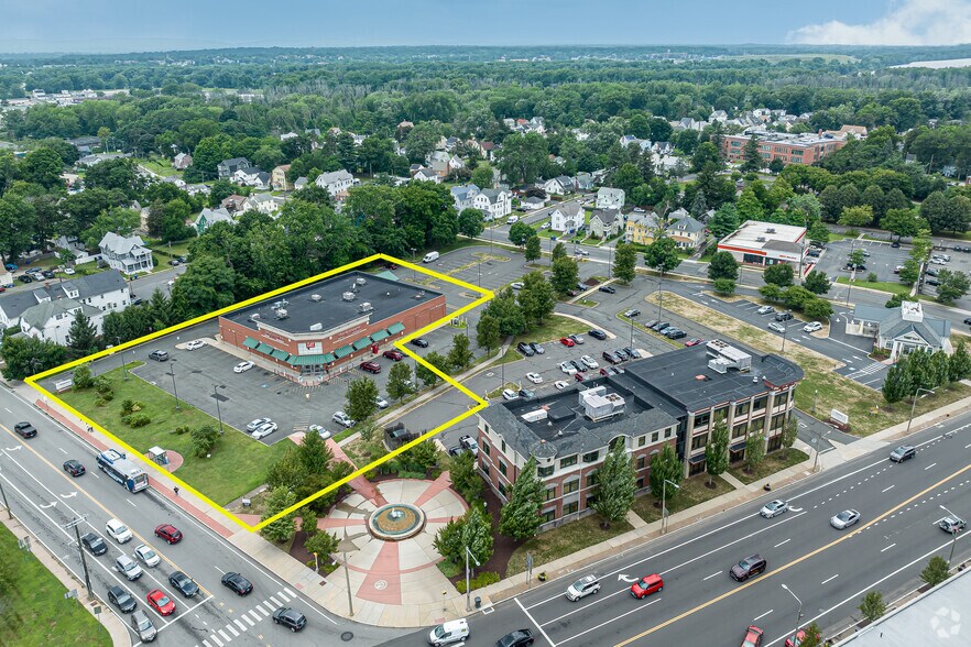 More Photos Of 20 Connecticut Blvd, East Hartford Drugstore For Sale