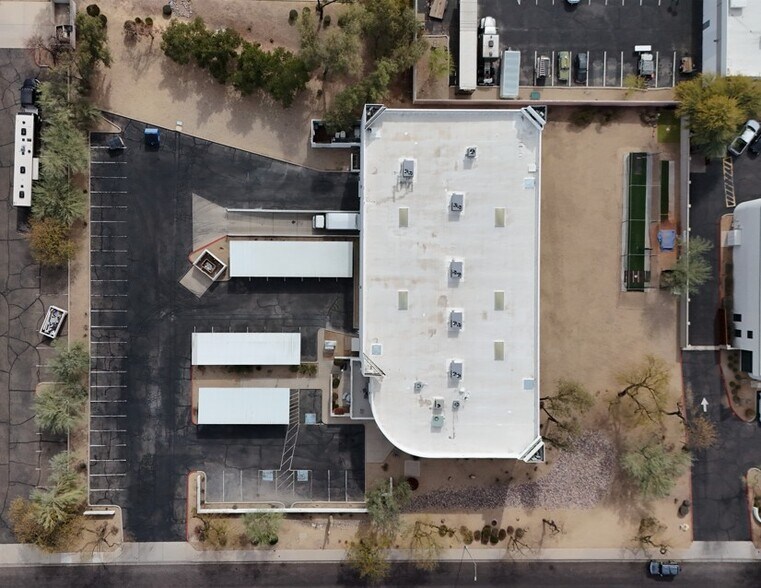 More Photos Of 7435 E Tierra Buena Ln, Scottsdale Warehouse For Lease