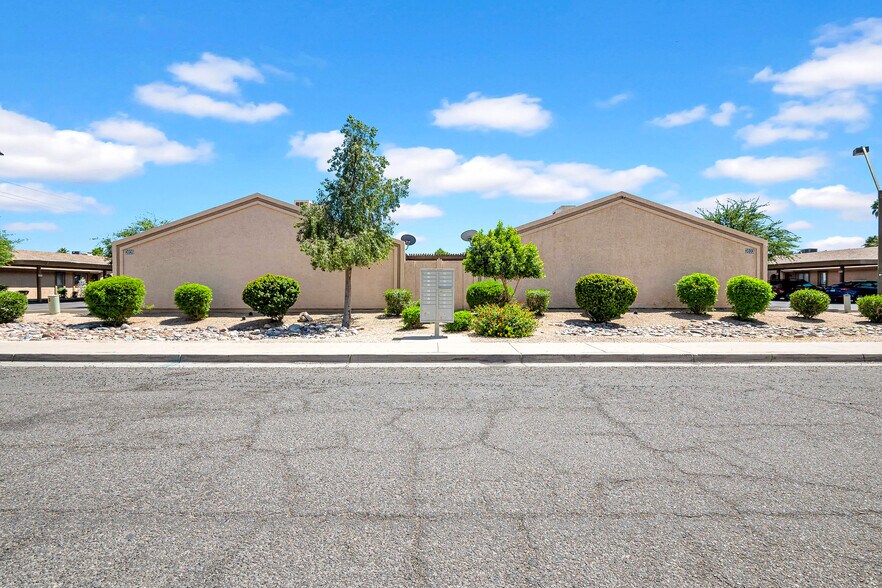 More Photos Of 3027-3045 E Grandview Rd, Phoenix Apartments For Sale