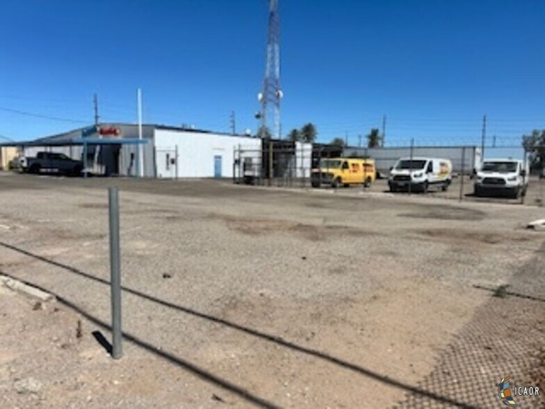 More Photos Of 1902 W Euclid Ave, El Centro Warehouse For Sale