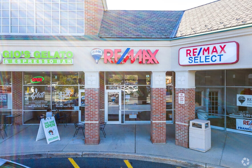 More Photos Of 814-860 Franklin Ave, Franklin Lakes Unknown For Lease