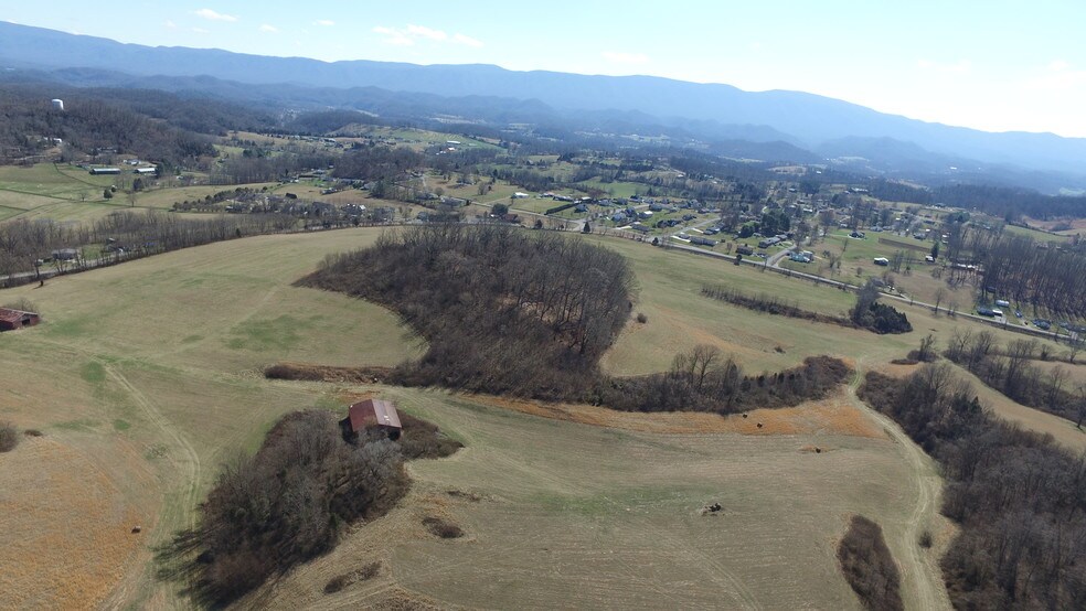 More Photos Of 2684 Weaver Pike, Bristol Land For Sale