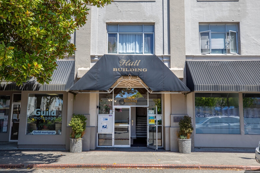 More Photos Of 340 Central Ave, Coos Bay Medical For Lease