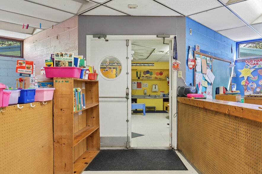 More Photos Of 217 Wells Rd, Orange Park Schools For Sale