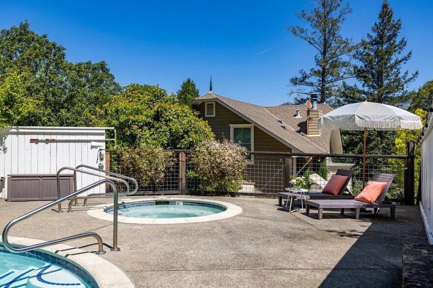 More Photos Of 1805 Foothill Blvd, Calistoga Hospitality For Sale