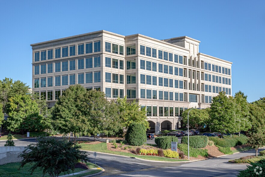 More Photos Of 15 Century Blvd, Nashville Unknown For Lease