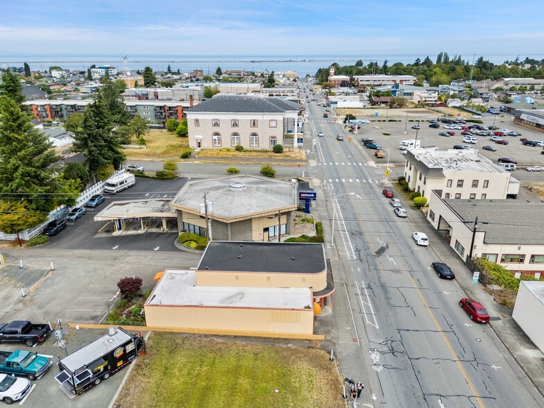 More Photos Of 710 S Lincoln St, Port Angeles General Retail For Sale
