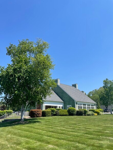 More Photos Of 300 W Main St, Northborough Unknown For Sale