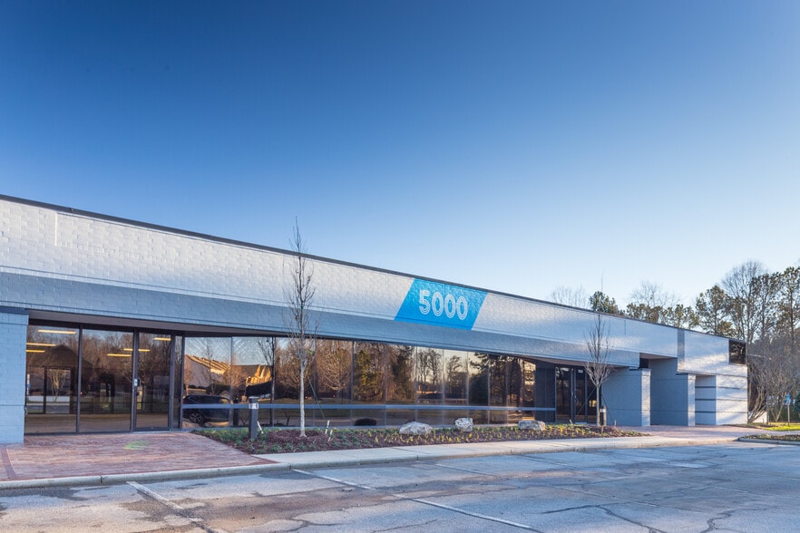 More Photos Of 4940 Peachtree Industrial Blvd, Norcross Unknown For Lease