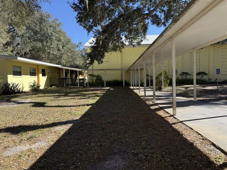 More Photos Of 2508 Westside Dr, Leesburg Religious Facility For Sale