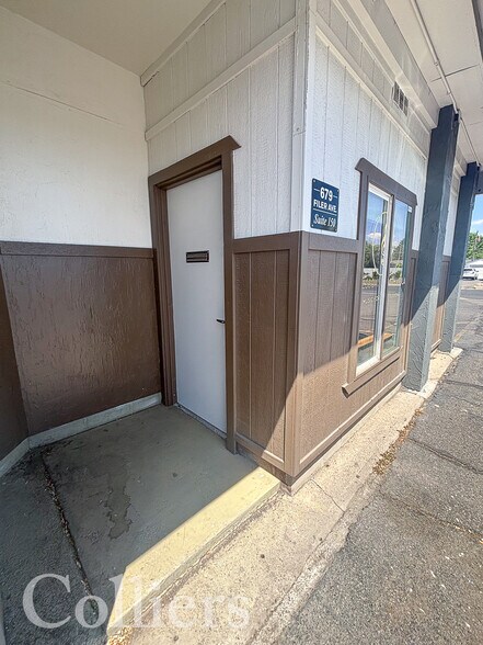 More Photos Of 679 Filer Ave, Twin Falls General Retail For Lease