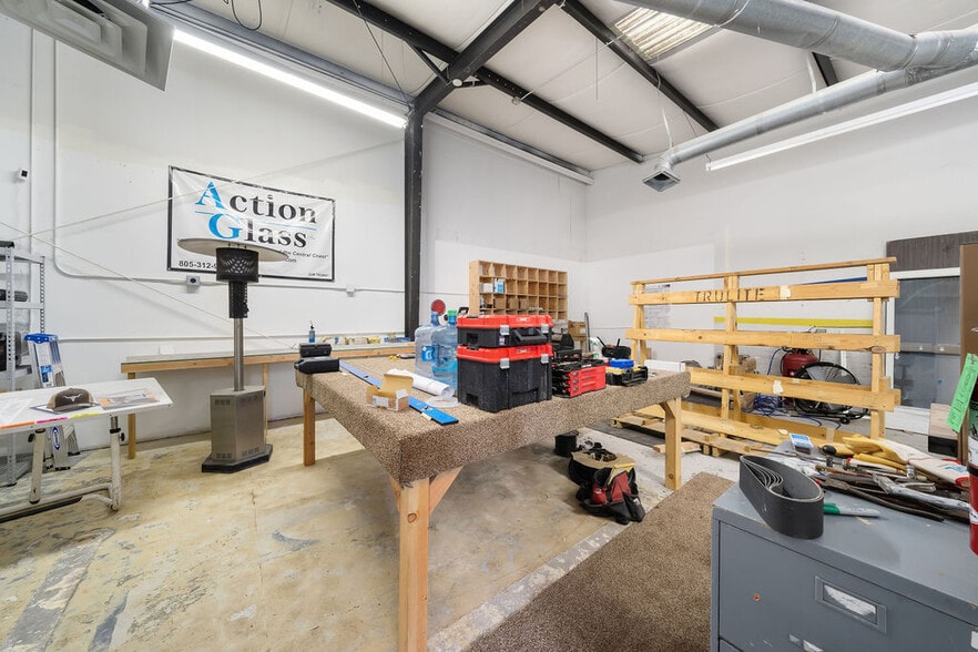 More Photos Of 708 Paso Robles St, Paso Robles Warehouse For Lease