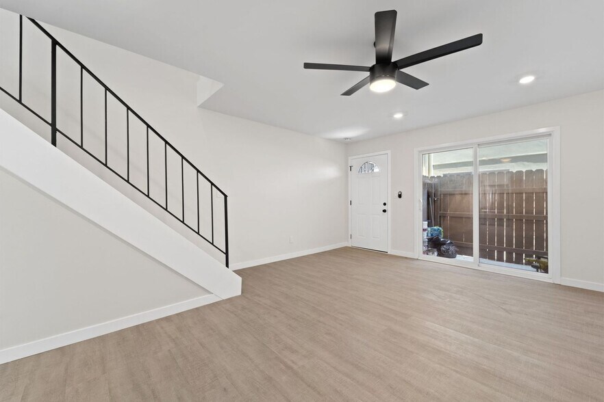 More Photos Of 4912 Muir Ave, San Diego Apartments For Sale