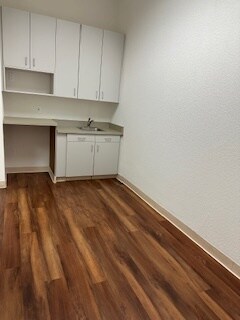 More Photos Of 2130-2162 Ringwood Ave, San Jose Showroom For Lease