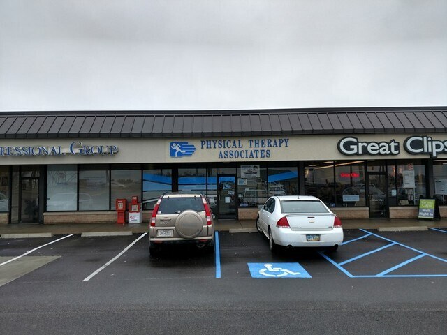 More Photos Of 858-864 Main St, Wintersville General Retail For Sale