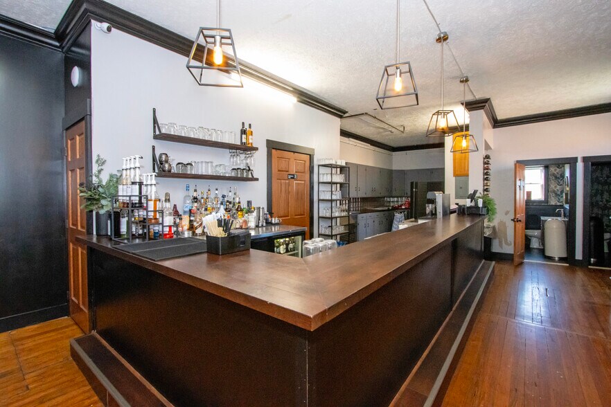 More Photos Of 153 W Main St, Loudonville Restaurant For Sale