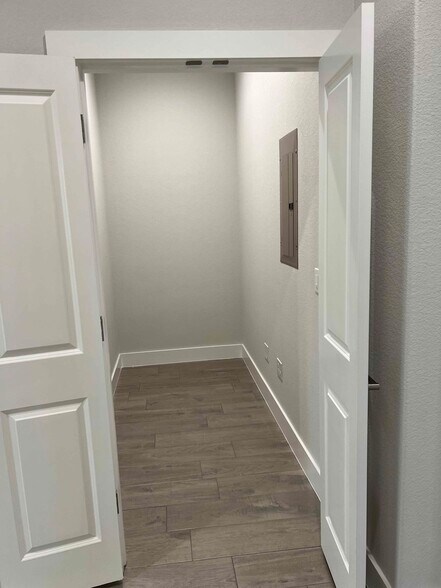 More Photos Of 2951 FM 1460, Georgetown Office For Sale