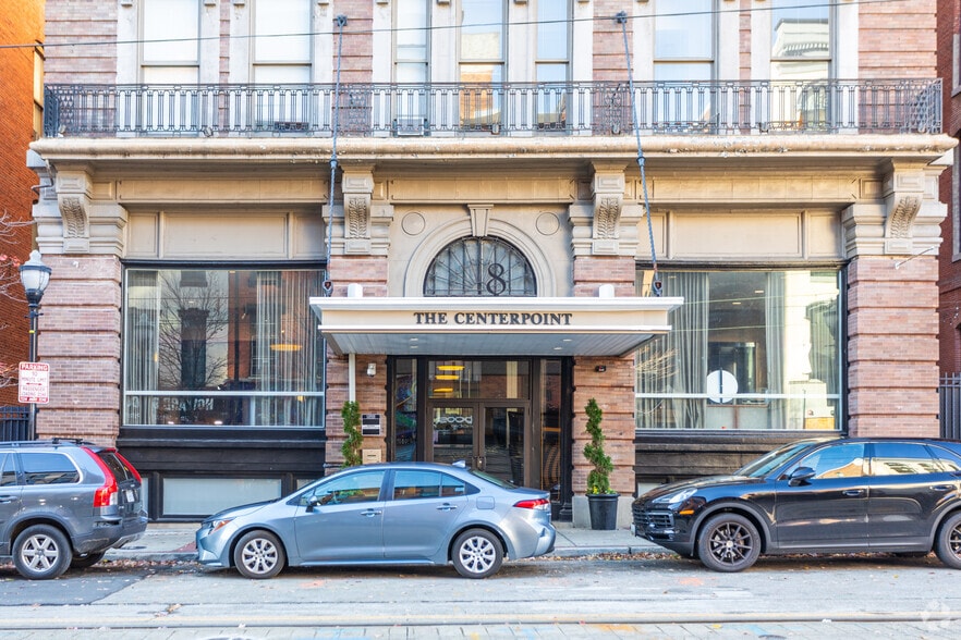 More Photos Of 1-49 N Howard St, Baltimore Unknown For Lease