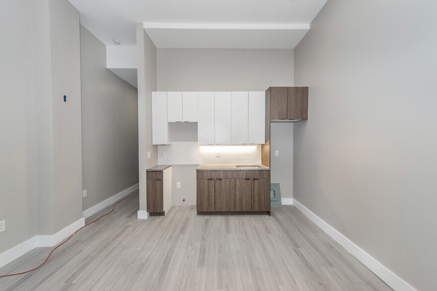 More Photos Of 536-540 Central Ave, Newark Apartments For Sale