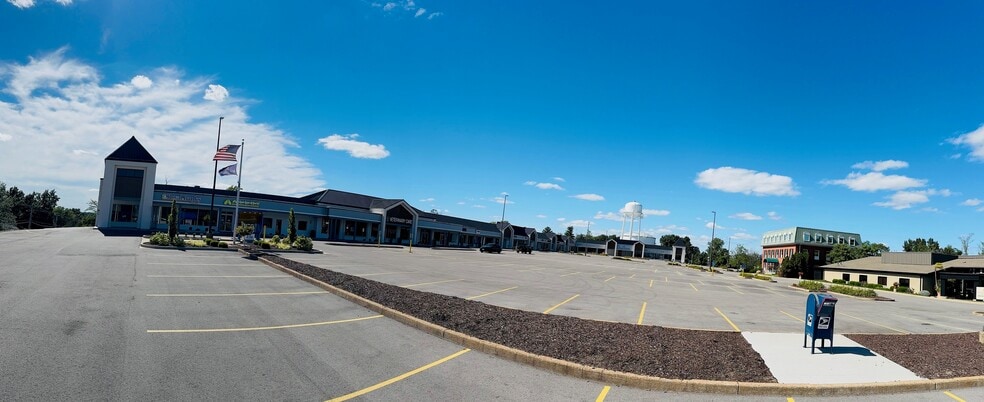 More Photos Of 15425-15495 Clayton Rd, Ballwin Unknown For Lease