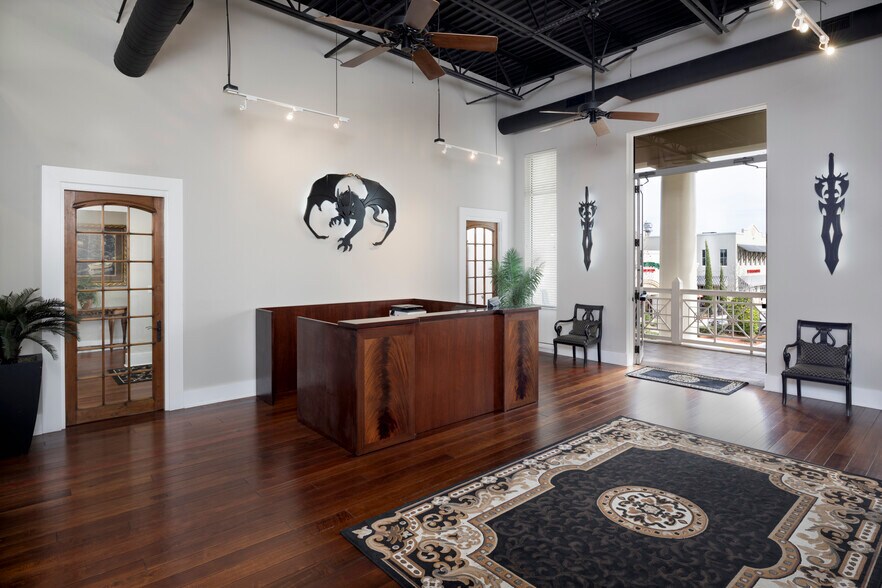 More Photos Of 16506 Pointe Village Dr, Lutz Office For Lease